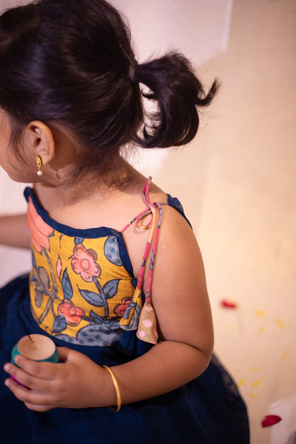 Ishani Teal with Yellow Mini