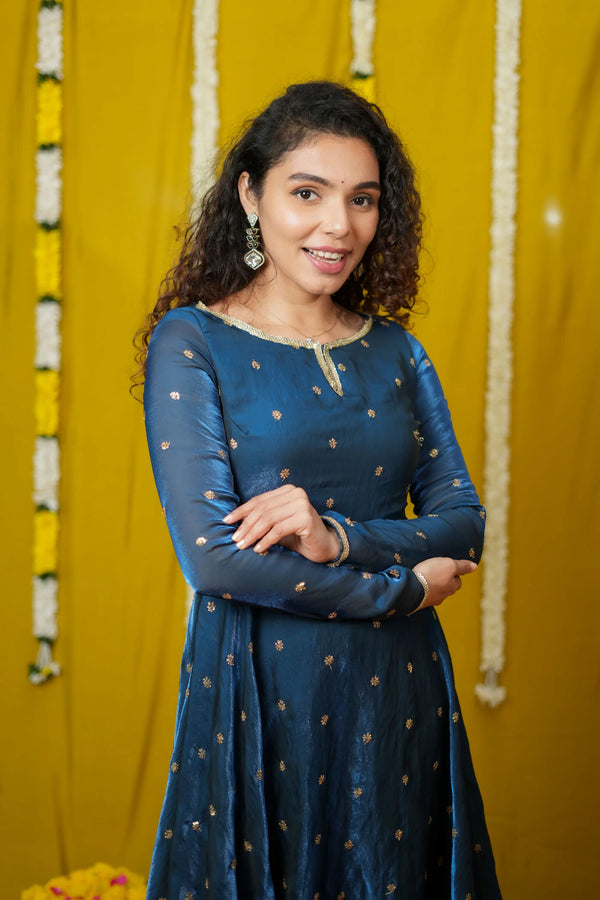 Pirainila Teal Anarkali Kurta (Set of 2)