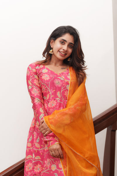 Nisha Pink Kurti Set