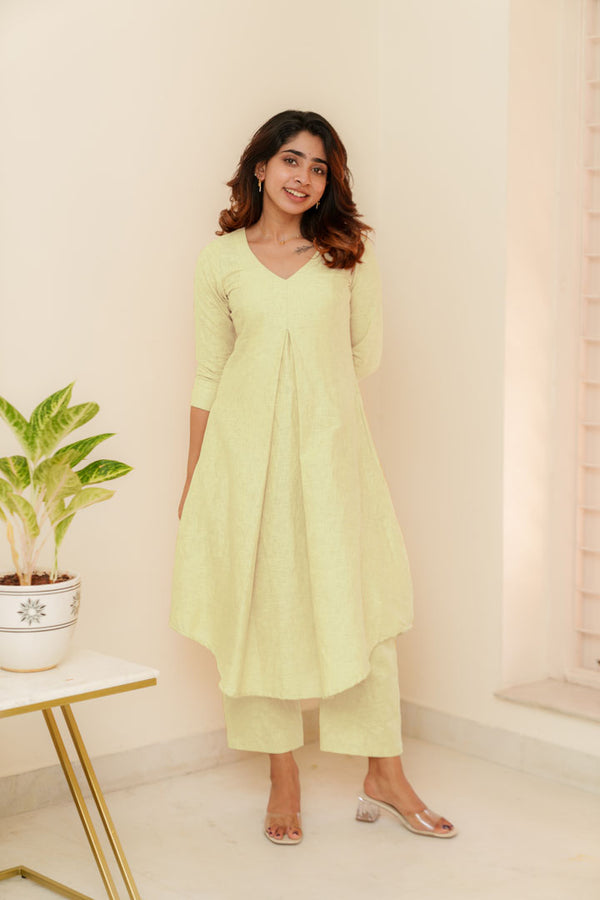 Charu Cream Kurti Set