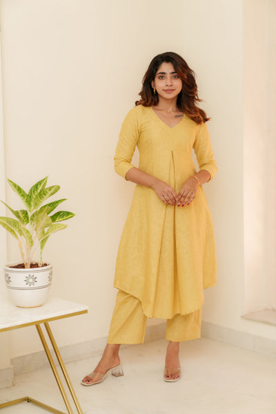 Charu Gold Kurti Set