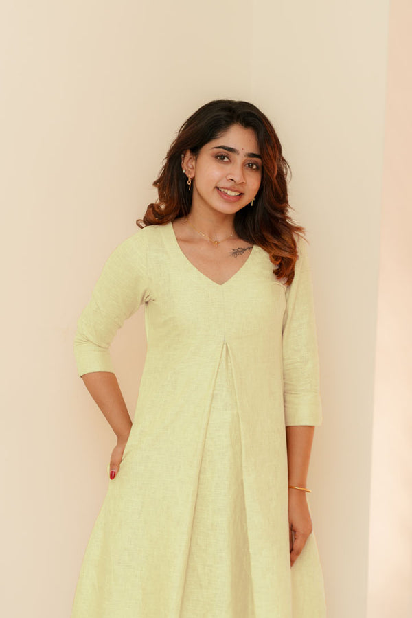 Charu Cream Kurti Set