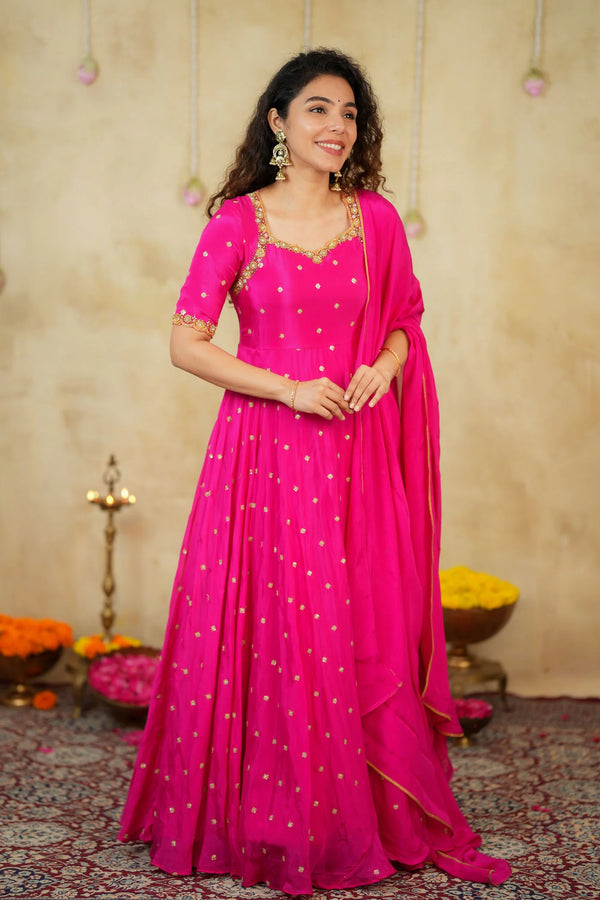 Yamuna Rani Pink Maxi Dress (Set of 2)