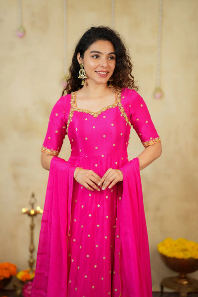 Yamuna Rani Pink Maxi Dress (Set of 2)