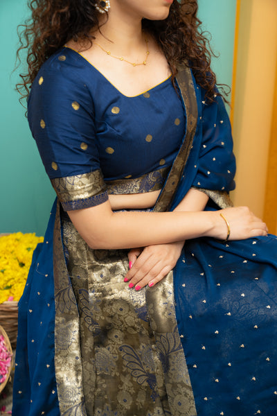 Ishwarya Navy Crop top & Skirt