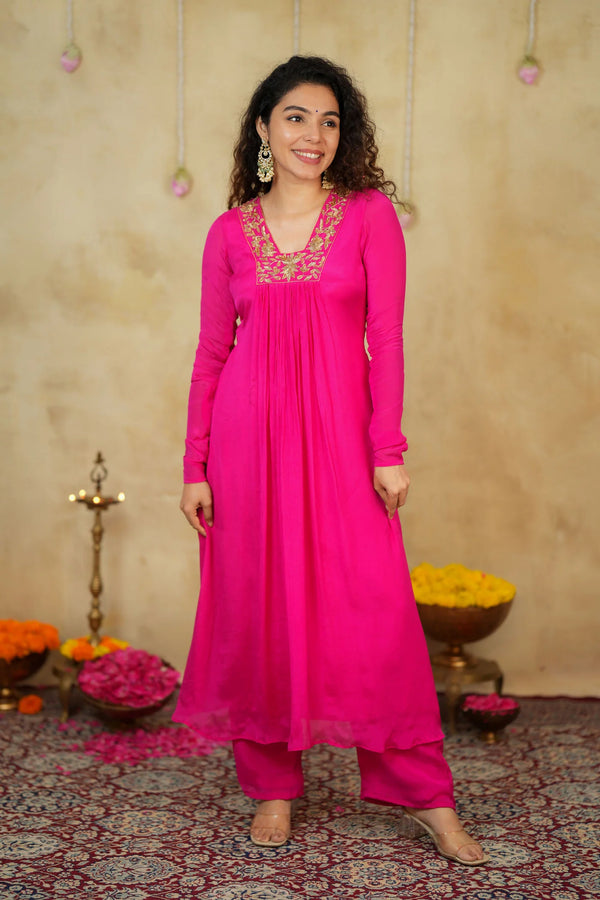 Kiara Rani Pink Kurta Set (Set of 2)