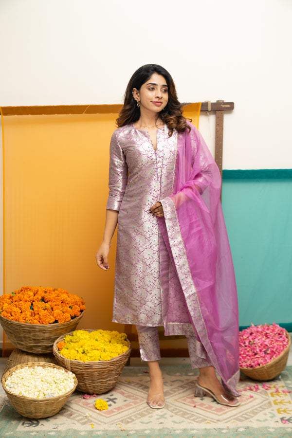 Harini Lavender  Kurti Set