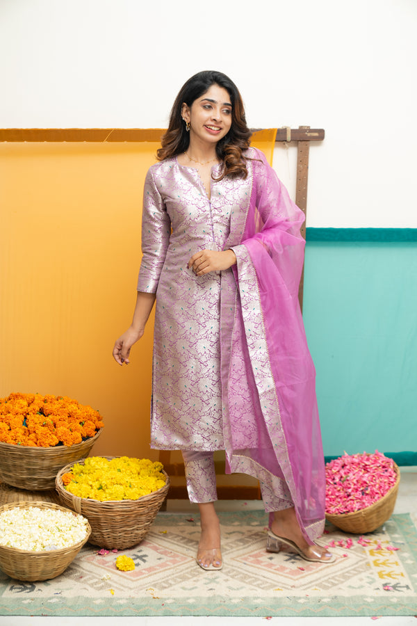 Harini Lavender  Kurti Set