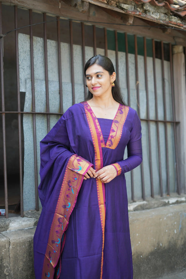 Brindha purple kurta set (Set of 2)