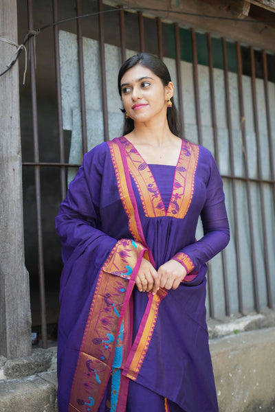 Brindha purple kurta set (Set of 2)