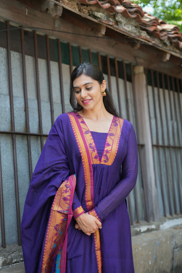 Brindha purple kurta set (Set of 2)