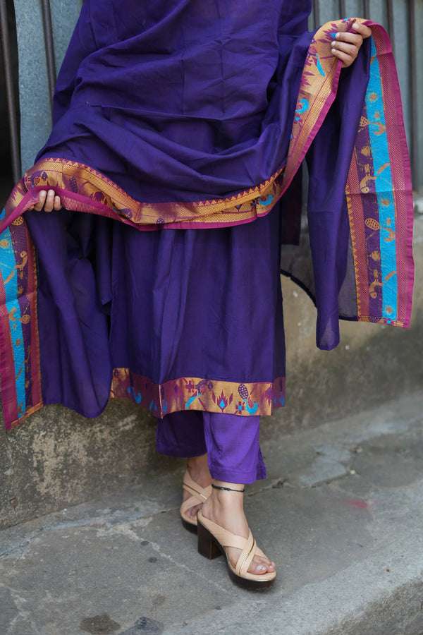 Brindha purple kurta set (Set of 2)