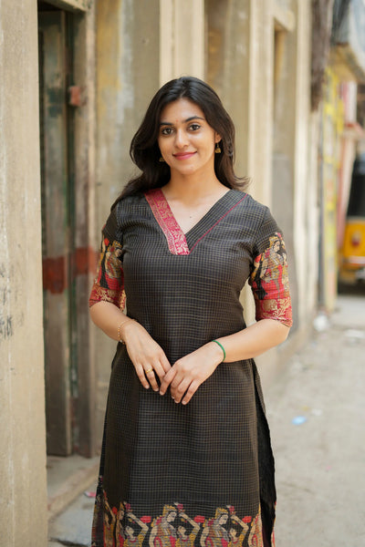 Ganga Black Kurta Set