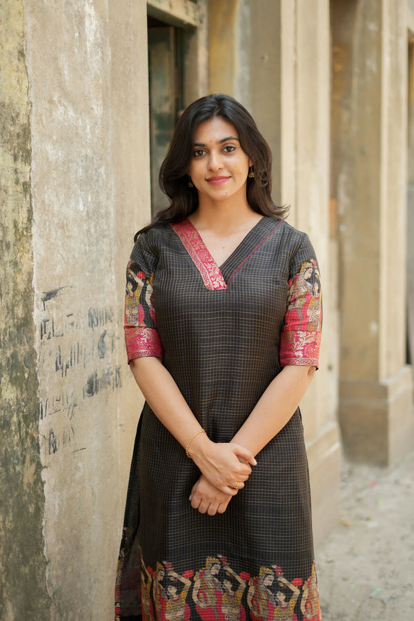 Ganga Black Kurta Set