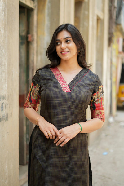 Ganga Black Kurta Set