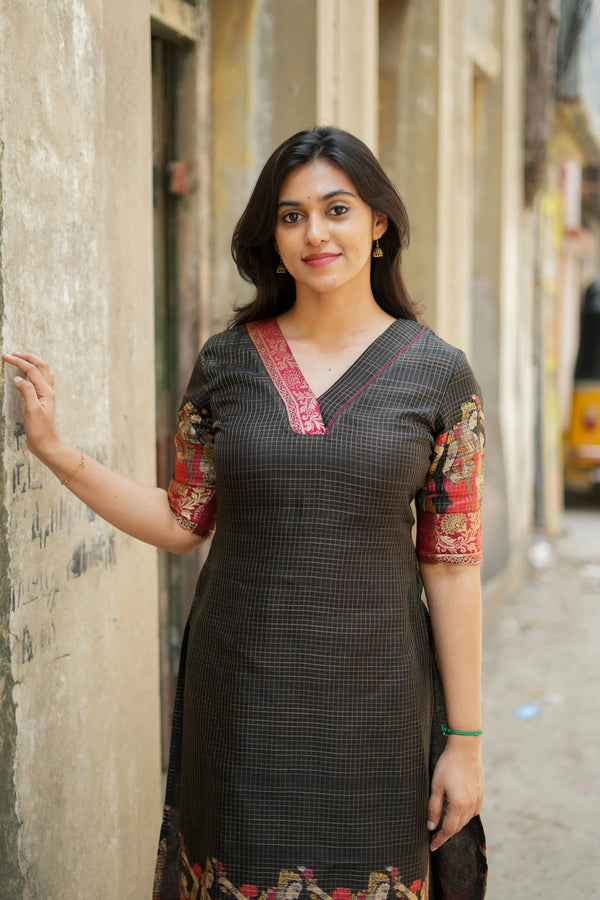 Ganga Black Kurta Set
