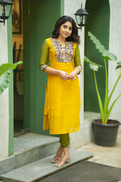 Samriddhi Yellow Kurti (Set of 2)
