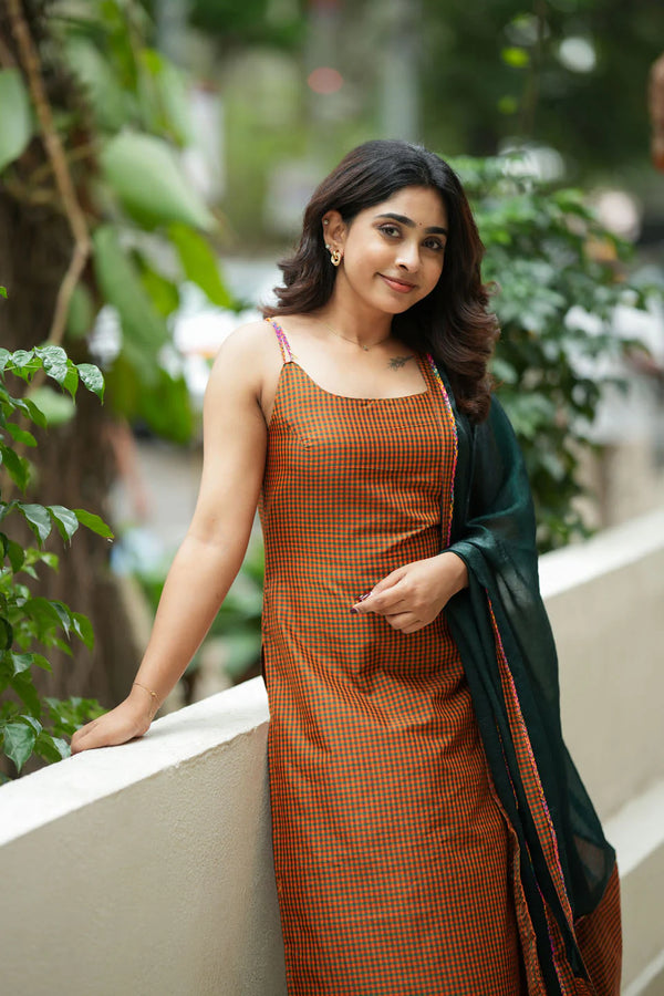 Narmada Rust with Green Kurti