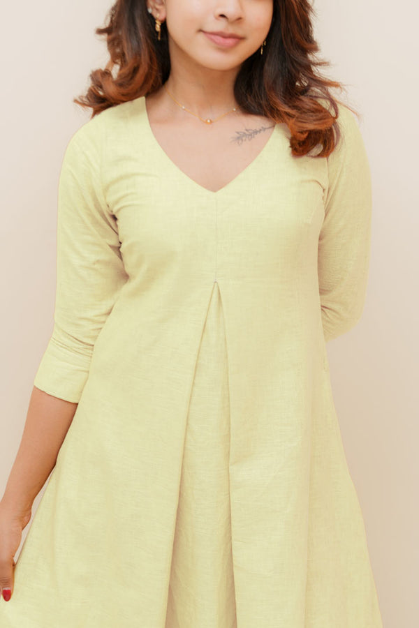 Charu Cream Kurti Set